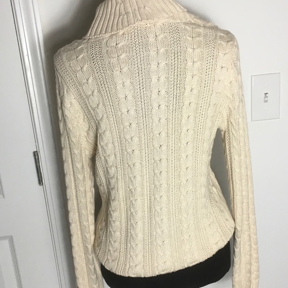 Jeanne Pierre cream cable knit sweater size s/p - Picture 3 of 7